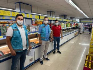 Emet’te marketlerde fiyat kontrolü