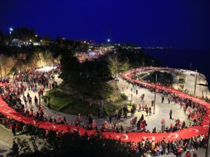 30 Ağustos’ta Edis konseri ve fener alayı düzenleniyor