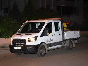 Erzincan’da sineklere karşı ilaçlama çalışması