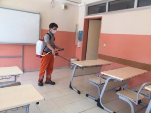 Okul sezonu öncesi temizlik ve dezenfekte çalışması