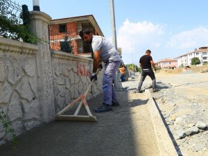 Erzincan’da yol ve kaldırım çalışmaları devam ediyor