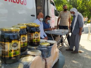 Şanlıurfa’da pekmezli aşı teşviki