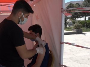 Tatvan’da aşı çalışmaları devam ediyor