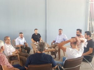 AK Partinin yaptığı hizmetleri anlatan broşürler dağıtılmaya başlandı