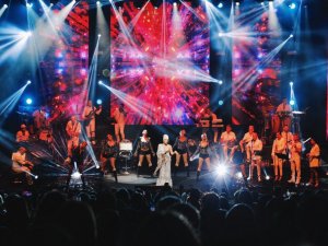 ‘Fişekhane Deniz Konserleri’ Ajda Pekkan’la başladı