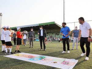 Çocuklar, 30 Ağustos Zafer Bayramı’nı coşkuyla kutladı