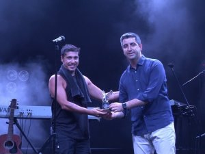 Kartal’da Zafer Haftası kutlamaları Manga konseri ile devam ediyor