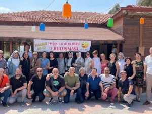 Tavşanlı Atatürk Lisesi mezunları 33 yıl sonra bir araya geldi