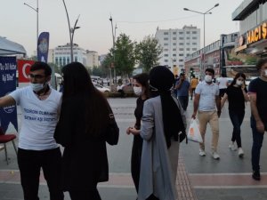 Batman’da Aşı İnisiyatifi Grubu, ikna çalışmalarına katılıyor