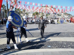Kuşadası’nda Zafer Bayramı’nın 99. yılı kutlandı