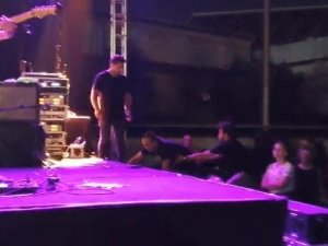 Şarkıcı Kıraç’ın iş kazası