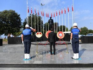 Tuzla’da 30 Ağustos Zafer Bayramı dolayısıyla çelenk sunma töreni düzenlendi