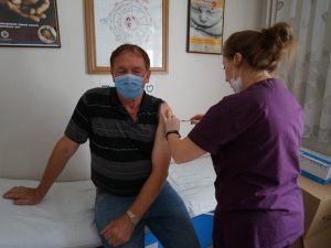 Hem selin izleri siliniyor, hem de korona ile mücadele sürüyor