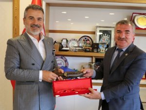 Başkan Özdemir: “İlçemize hizmet için çalışamaya devam”