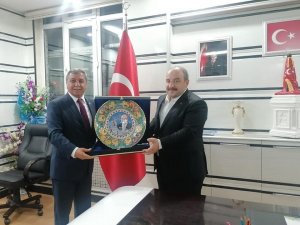 Başkan Arif Teke: "Bakanımızla projeleri değerlendirdik’’