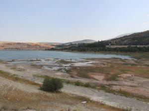 Kuraklık sonrası artan sulu tarım, yer altı sularını ciddi oranda etkiledi