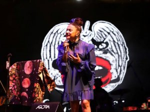 Turgutlu 30 Ağustos coşkusunu Ceylan Ertem konseriyle taçlandırdı