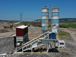 Bafra’da dış mahalleler beton yola kavuşuyor