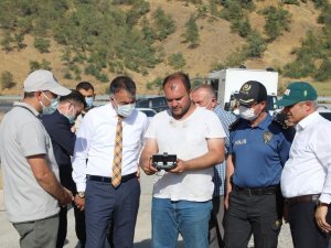 Vali Çağatay, yangın bölgesinde incelemelerde bulundu