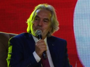 Uşaklı İskender Pala, kahramanlık hikayelerini memleketinde anlattı