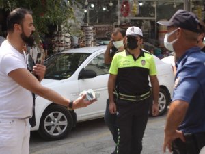 Ünlü yarışmacı polislere hakaret ve alkollü araç kullanmaktan gözaltına alındı