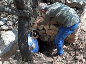 Fosseptik çukuru kazarken tünel ortaya çıktı