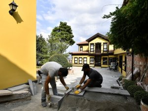 Sümbüllü Bahçe Konağı yenileniyor