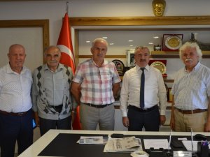 Özdemir: “Eğitime sunulan her katkı, geleceğe ışık tutup bizlere umut oluyor”