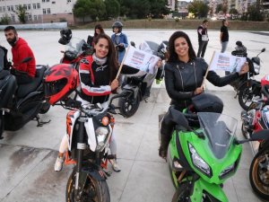 Samsun’da aşıya dikkat çekmek için konvoy yaptılar