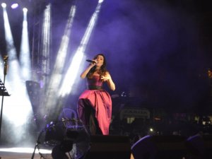 Kütahya Tavşanlı’da Burcu Güneş rüzgarı