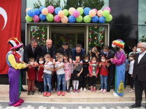 Balıkesir’in ilk bebek ve çocuk kütüphanesi açıldı