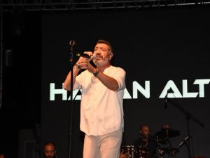 Gönen’de Hakan Altun coşkusu