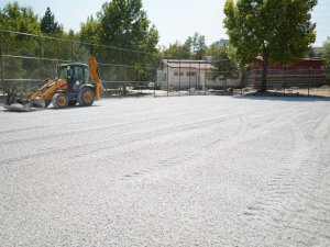 Melikgazi’nin parkları yenilenerek daha modern olacak
