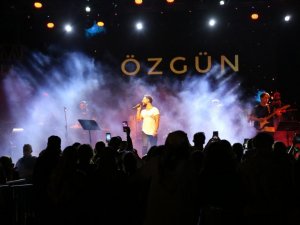 Kartepe, Özgün konseriyle şenlendi