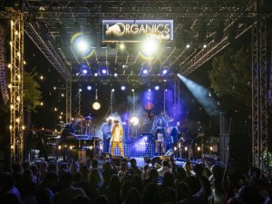 Bodrum’da Kenan Doğulu rüzgarı esti