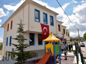 Turkcell 22 yıllık merhum çalışanı için anaokulu inşa ettirdi