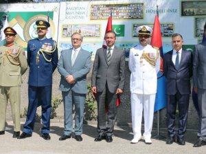 Pakistan Savunma ve Şehitler Günü Türkiye’de anıldı
