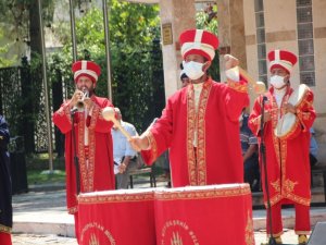Şeyh Edebali Türbesi’ndeki mehter takımı konseri kulakların pasını sildi