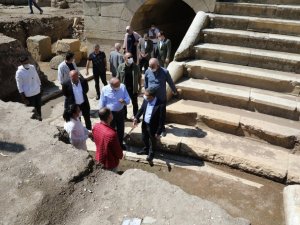 Antik kentte oturma alanları ortaya çıktı