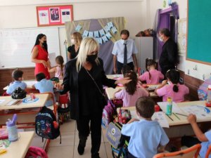 Marmaris’te öğrenciler okullarına, öğretmenler öğrencilerine kavuştu