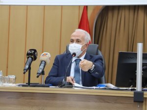 Gültak: "Her platformda tartışmaya hazırım"