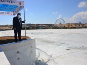 Avrupa’nın en büyük havuzu su tutmaya başladı