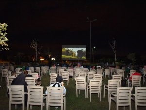 Kartepeli minikler cesur filmini çok beğendi