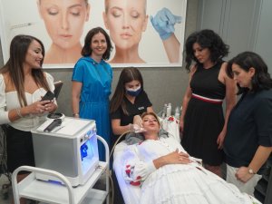 Gülben Gergen cilt bakımı için Bursa’ya geldi