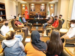 Öğrencilerden Başkan Doğan’a teşekkür