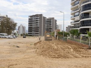 Nazilli Belediyesi Zafer Mahallesi’nde çalışmalarını sürdürüyor