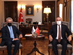 Bakan Çavuşoğlu, BM Mülteciler Yüksek Komiseri Grandi ile görüştü