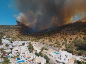 Yarış dronu ile orman yangınları görüntülendi