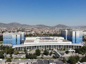 Isparta Şehir Hastanesi 4,5 yılda sınırları aştı, 6 milyon 860 bin hastaya hizmet verdi