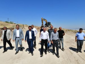 Yeşilyurt’ta alternatif güzergahlar trafik akışını rahatlatıyor